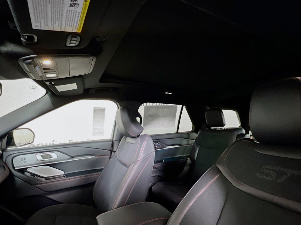New 2026 Ford Explorer ST - photo 3