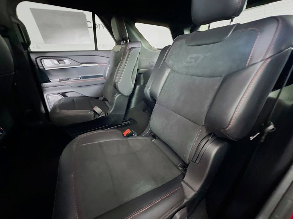 New 2026 Ford Explorer ST - photo 6