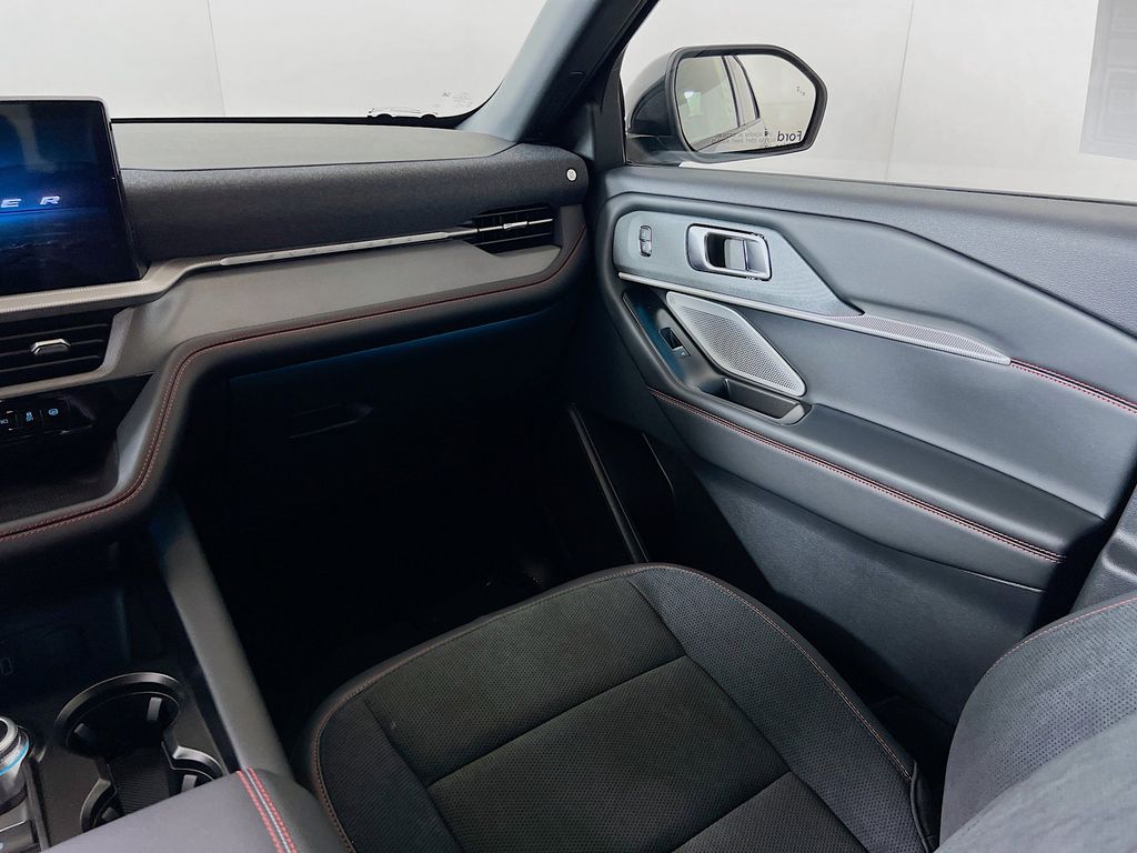 New 2026 Ford Explorer ST - photo 3