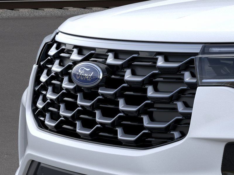 New 2026 Ford Explorer Platinum - photo 17