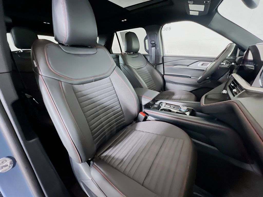 New 2026 Ford Explorer ST-Line - photo 30
