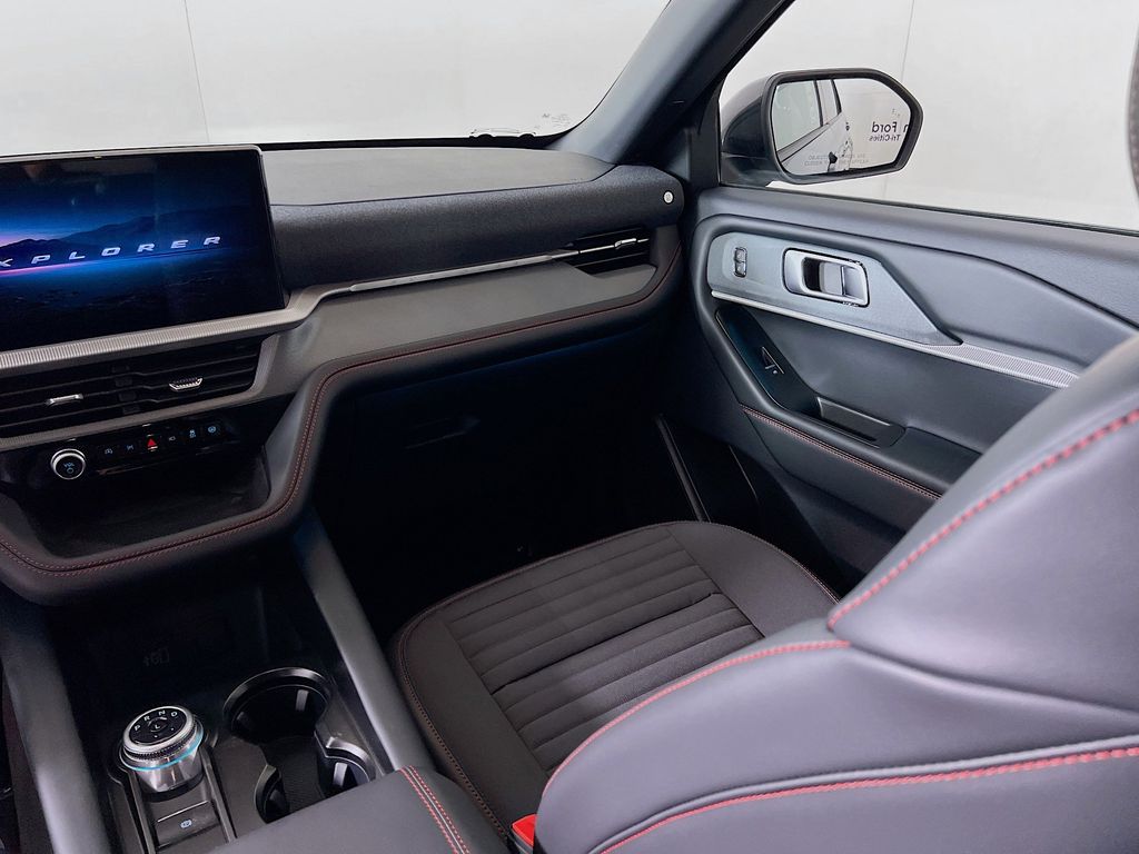 New 2026 Ford Explorer ST-Line - photo 6
