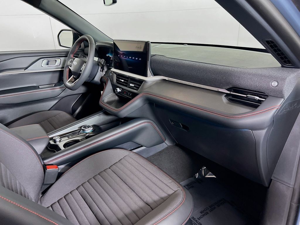 New 2026 Ford Explorer ST-Line - photo 9