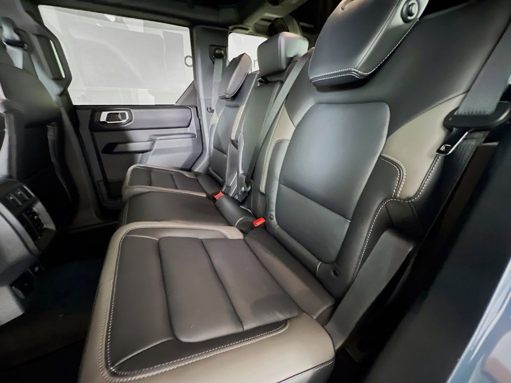 New 2025 Ford Bronco Outer Banks - photo 28