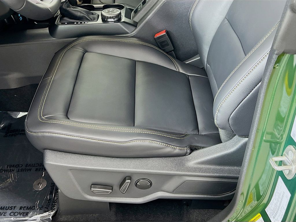 New 2025 Ford Bronco Badlands - photo 27