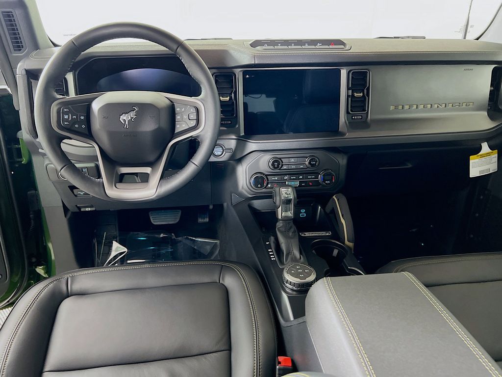 New 2025 Ford Bronco Badlands - photo 30