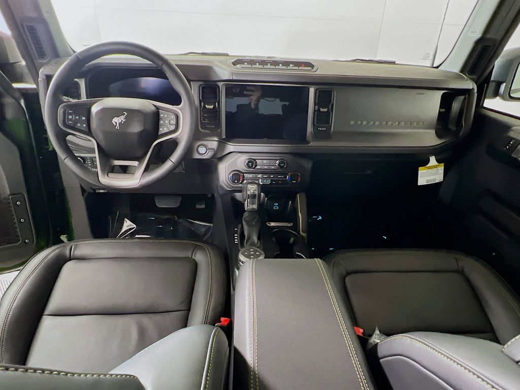 New 2025 Ford Bronco Badlands - photo 31
