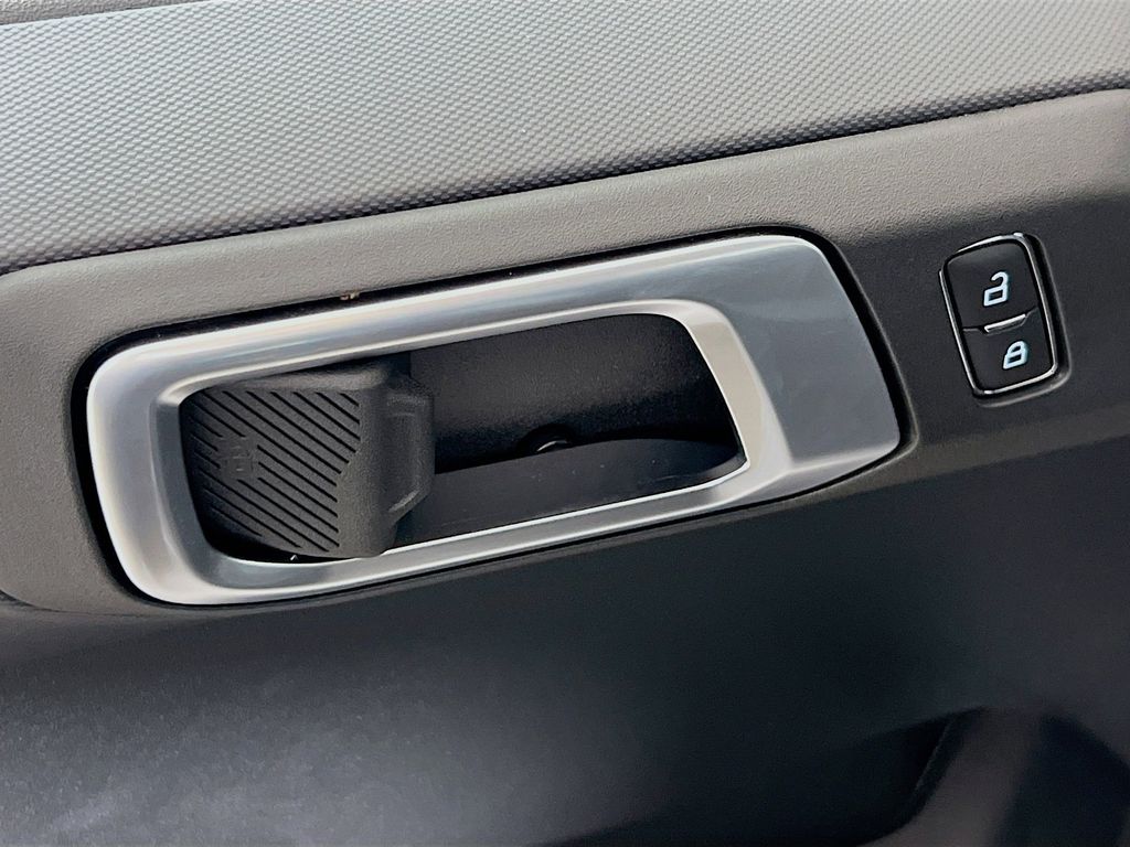 New 2025 Ford Bronco Base - photo 18