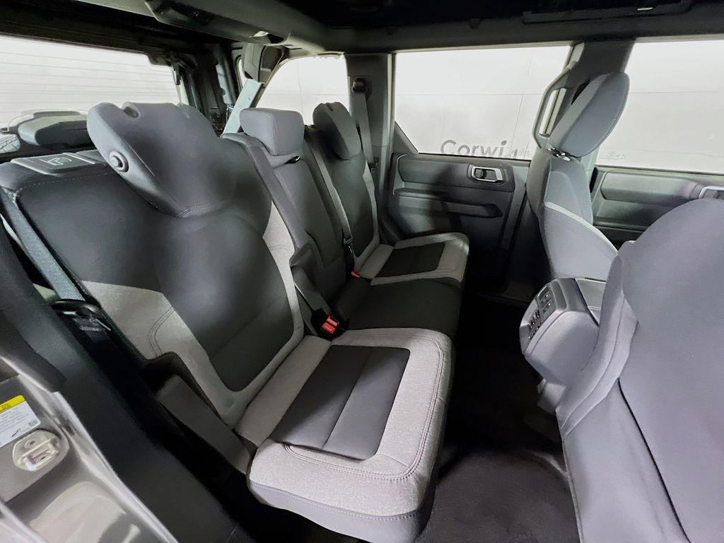 New 2025 Ford Bronco Base - photo 22