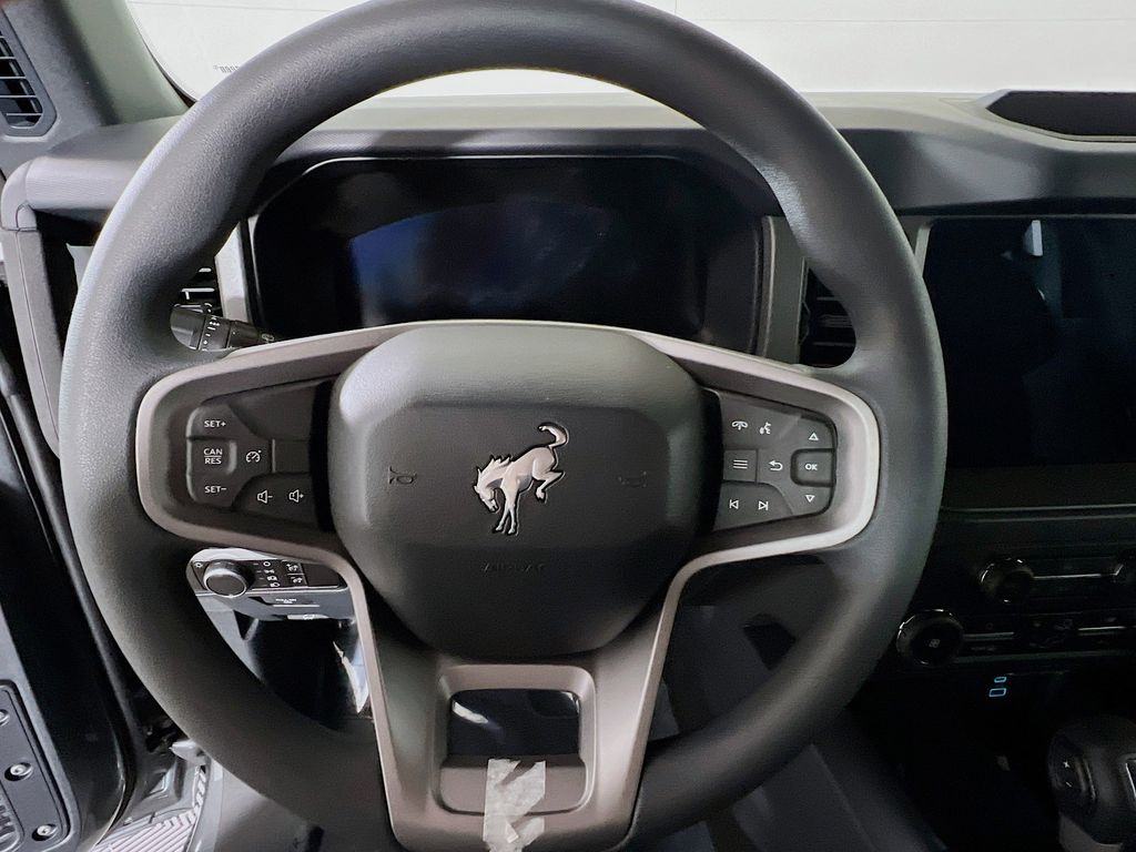 New 2025 Ford Bronco Base - photo 14
