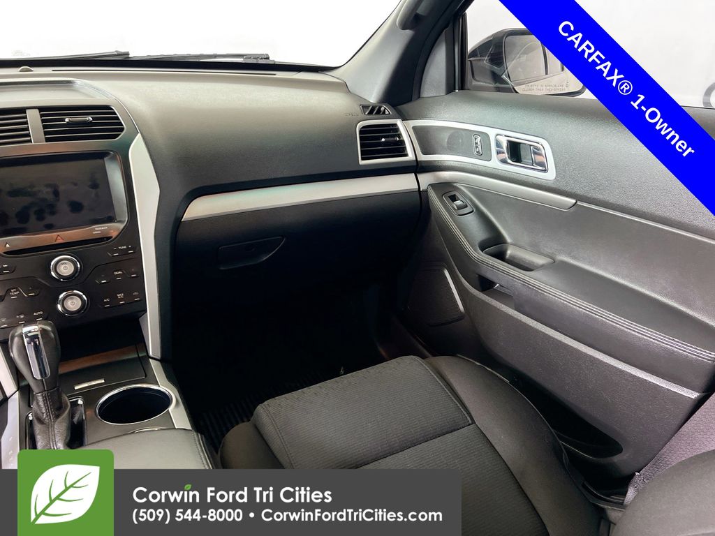 Used 2011 Ford Explorer XLT - photo 14