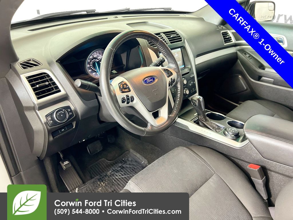 Used 2011 Ford Explorer XLT - photo 22