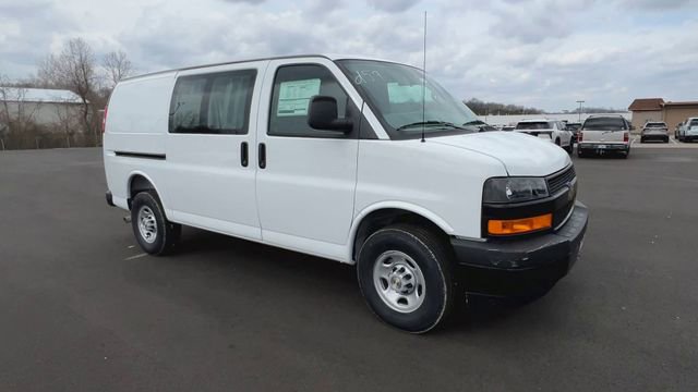 New 2026 Chevrolet Express 2500 - photo 1