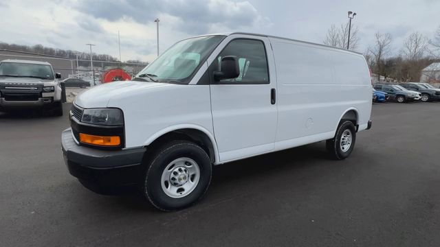 New 2026 Chevrolet Express 2500 Empty Cargo Van - photo 3