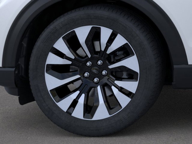 New 2026 Ford Explorer Platinum - photo 19
