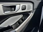 Used 2023 Ford Explorer Limited thumbnail 8