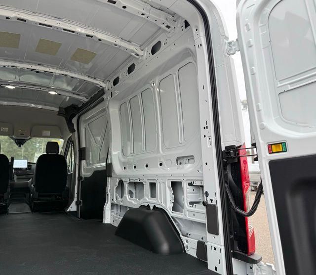 New 2026 Ford Transit 250 Medium Roof Empty Cargo Van - photo 8