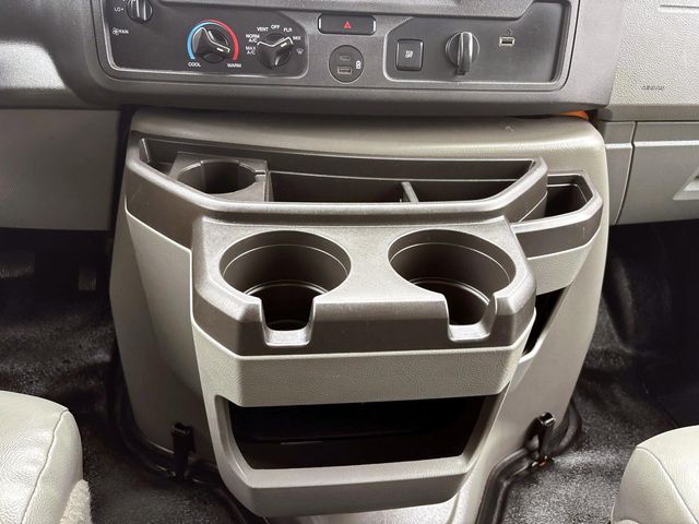 Used 2024 Ford E-350 Cutaway - photo 21