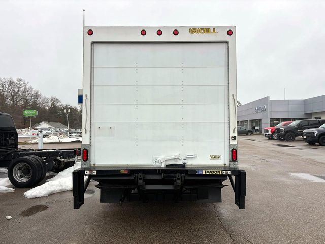 Used 2024 Ford E-350 Cutaway - photo 3