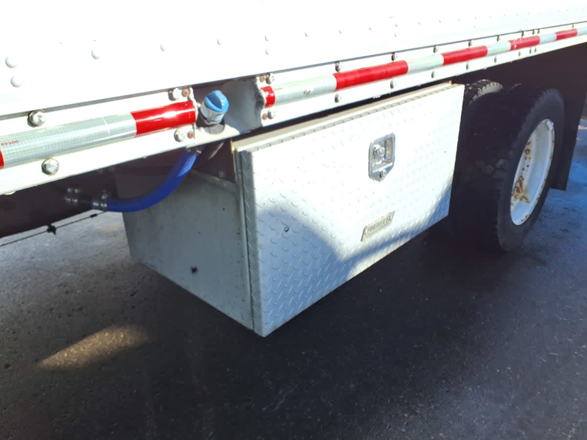 Used 2017 Ford F-550 Regular Cab Cab Chassis - photo 12