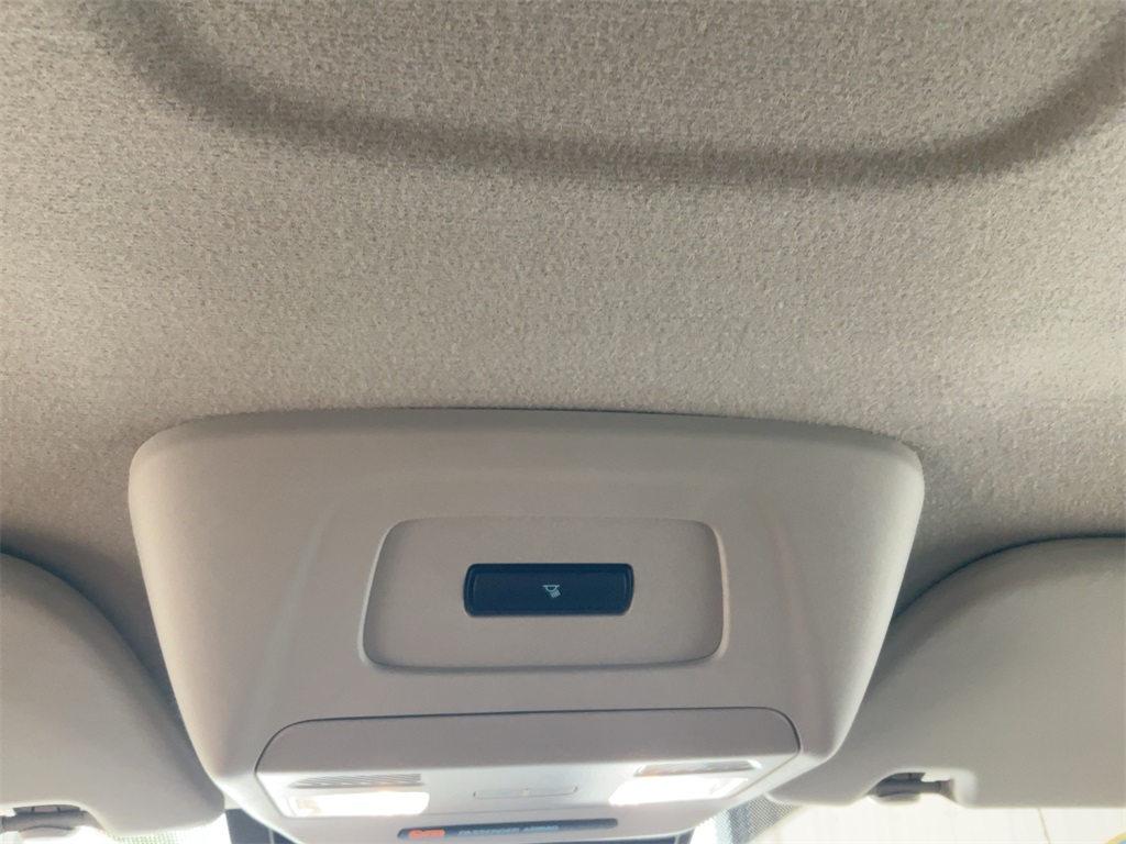 Used 2023 Ford Transit 250 Low Roof Empty Cargo Van - photo 22