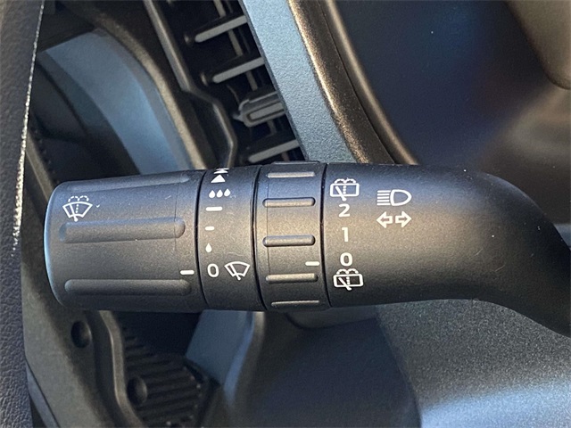 New 2025 Ford Bronco Base - photo 18