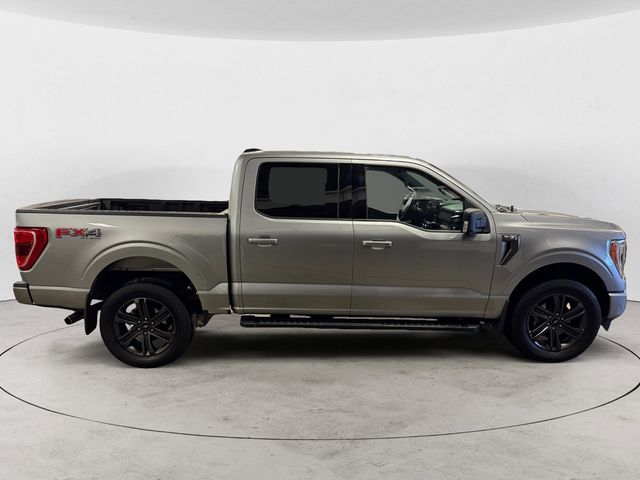 Used 2022 Ford F-150 XLT SuperCrew Cab - photo 5