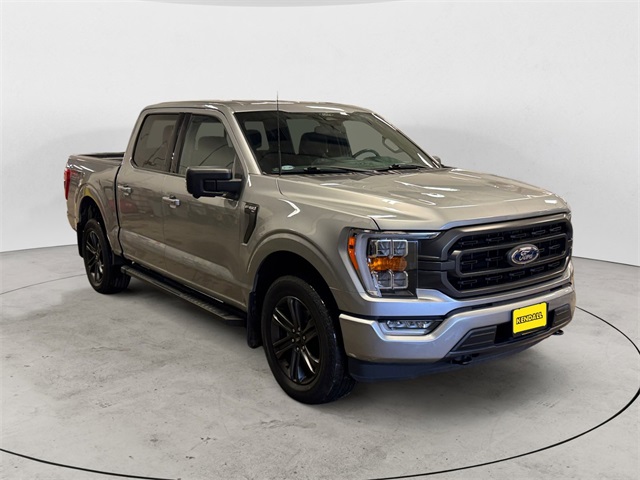 Used 2022 Ford F-150 XLT SuperCrew Cab - photo 6