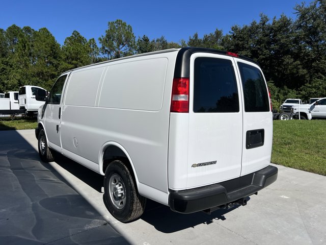 New 2025 Chevrolet Express 2500 - photo 2