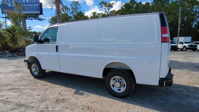 New 2025 Chevrolet Express 2500 Empty Cargo Van - photo 5