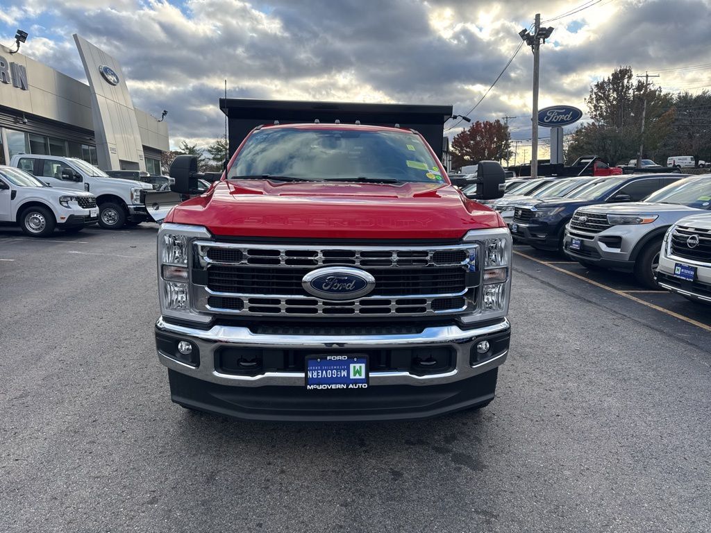New 2026 Ford F-350 - photo 2