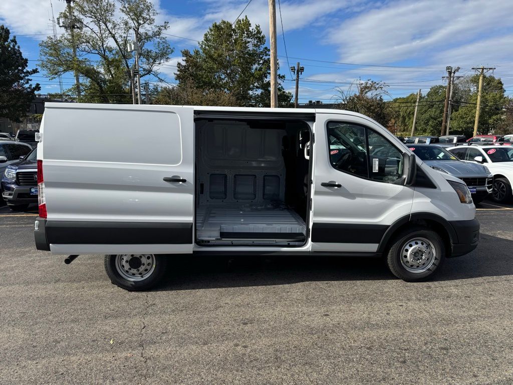 New 2026 Ford Transit 250 Low Roof Empty Cargo Van - photo 5