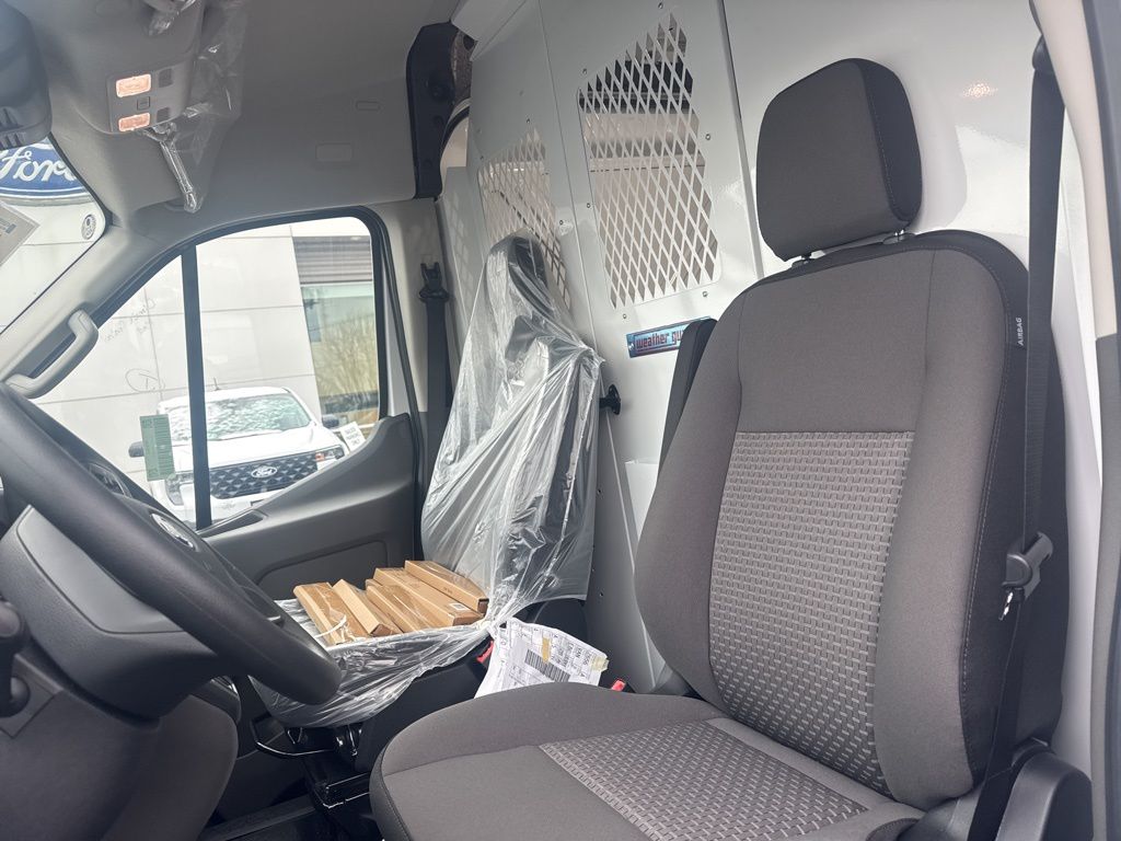New 2026 Ford Transit 250 Medium Roof Empty Cargo Van - photo 20