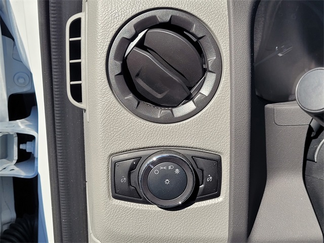New 2026 Ford E-350 Cutaway - photo 7