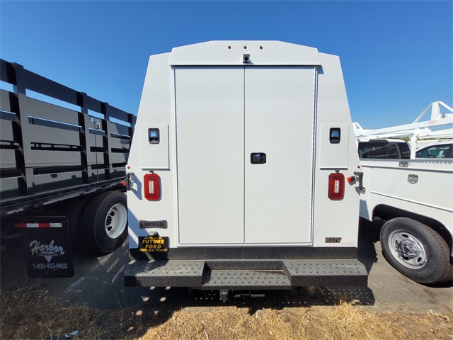 New 2026 Ford E-350 Cutaway - photo 5