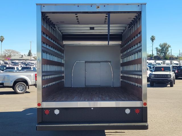 New 1996 Ford E-450 Cutaway - photo 5