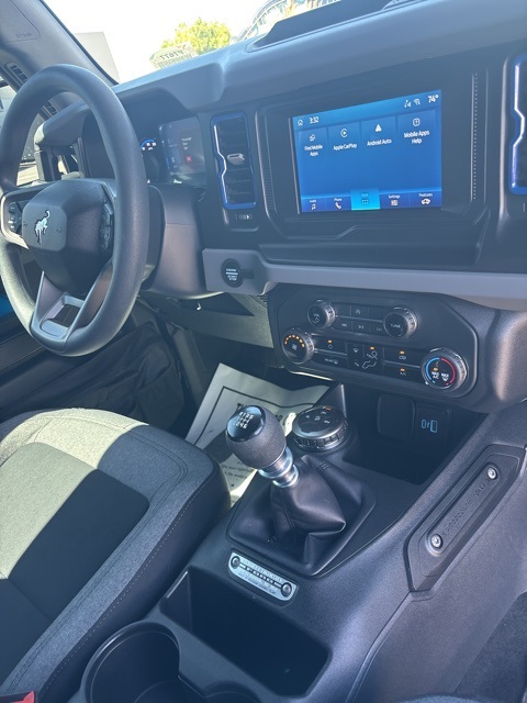 Used 2023 Ford Bronco Base 4x4 SUV - photo 9
