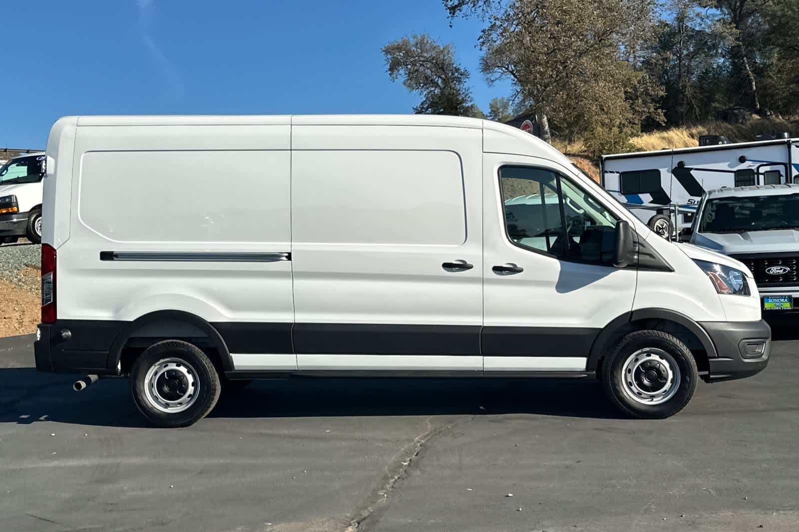New 2026 Ford Transit 250 Medium Roof Empty Cargo Van - photo 4