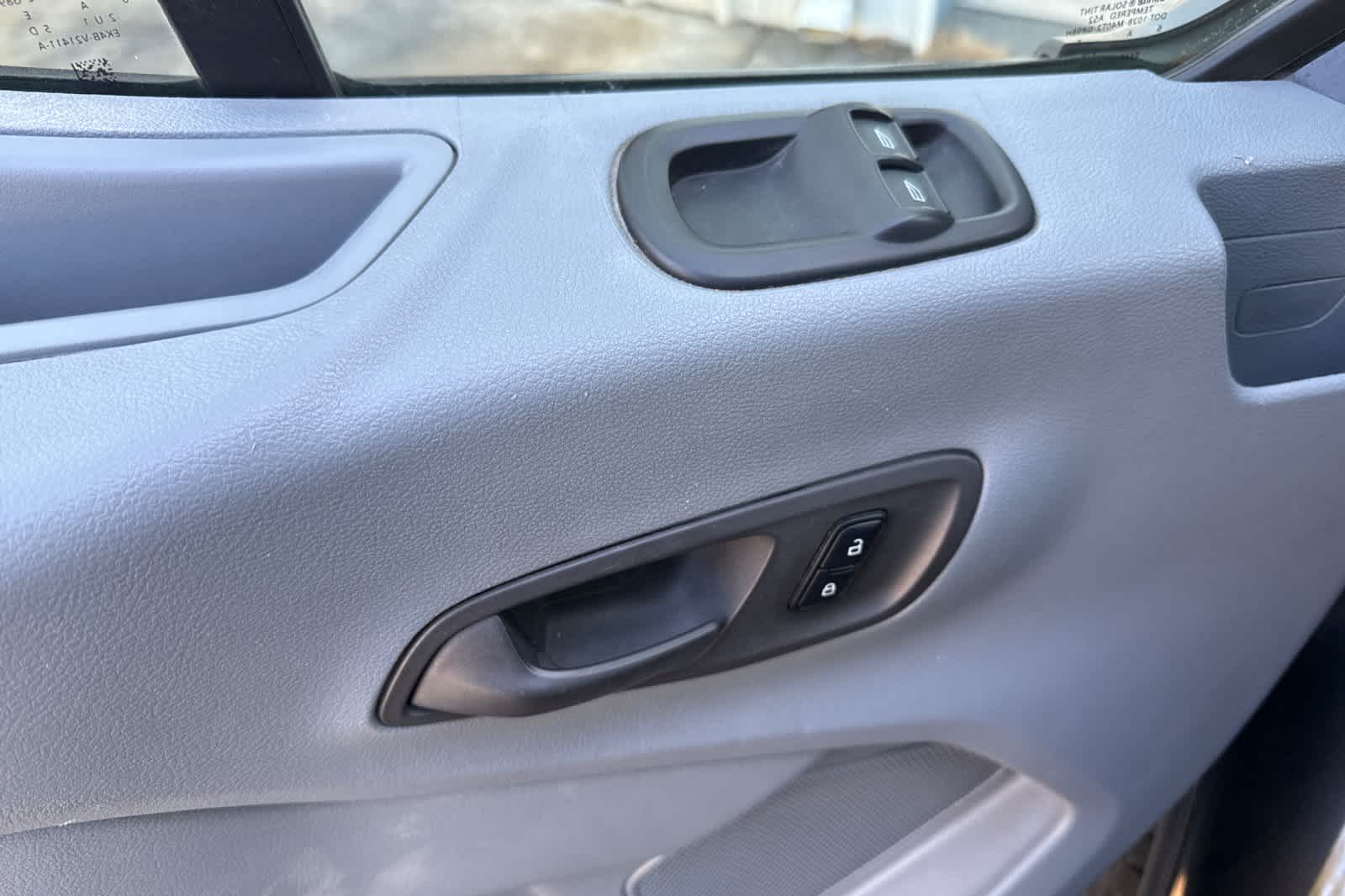 Used 2017 Ford Transit 150 - photo 1