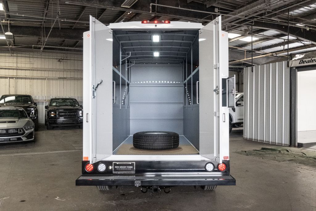 New 2026 Ford E-350 Cutaway - photo 15