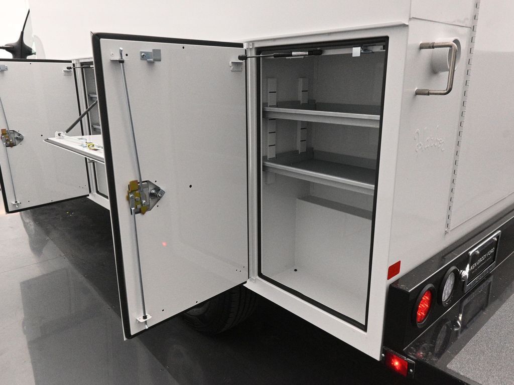 New 2026 Ford E-350 Cutaway - photo 17