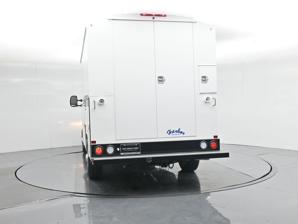 New 2026 Ford E-350 Cutaway - photo 31