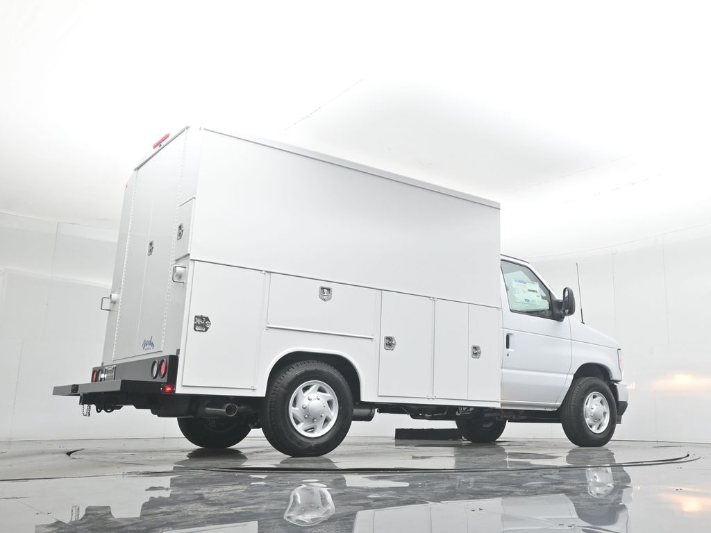 New 2026 Ford E-350 Cutaway - photo 51