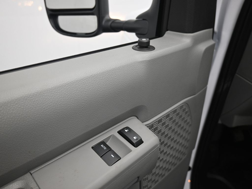 New 2026 Ford E-350 Cutaway - photo 9