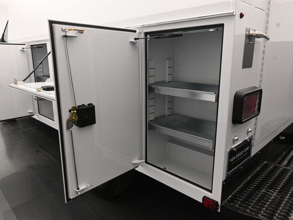 New 2026 Ford E-350 Cutaway - photo 18