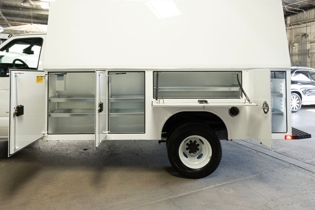 New 2026 Ford E-350 Cutaway - photo 20