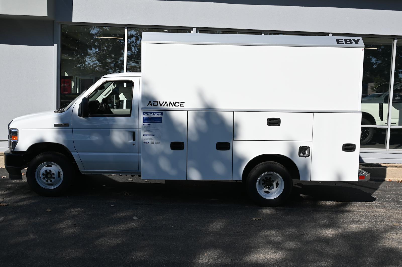 New 2026 Ford E-350 Cutaway - photo 3