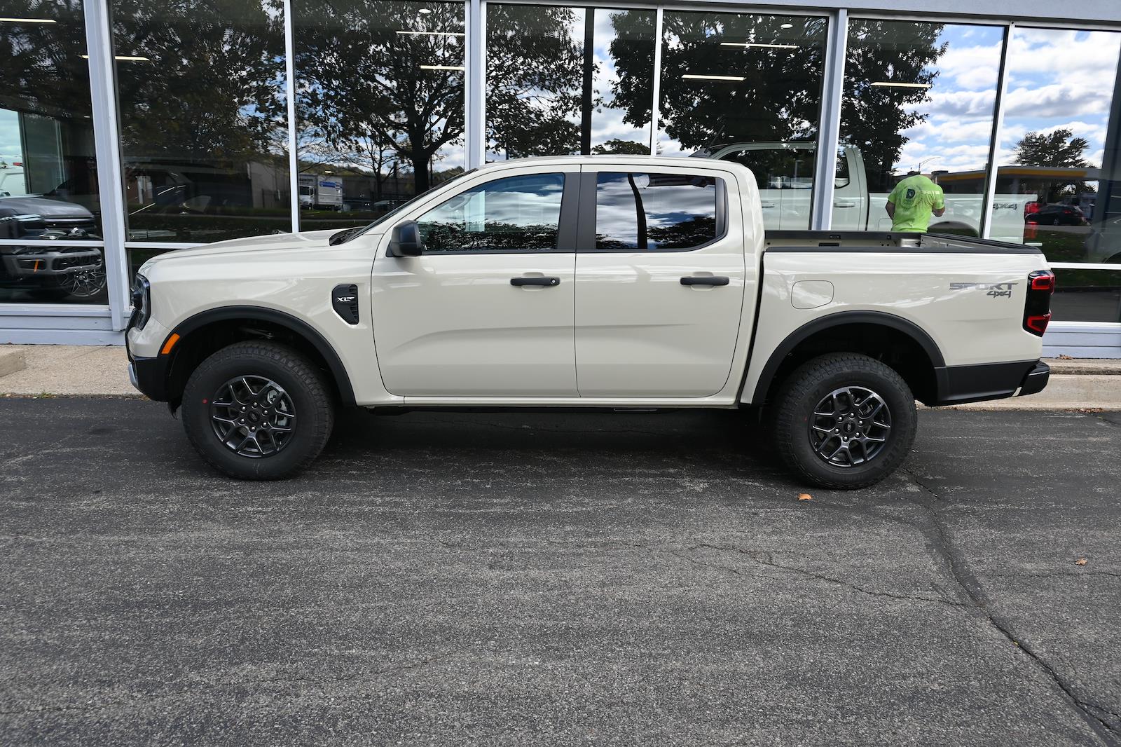 New 2025 Ford Ranger - photo 2