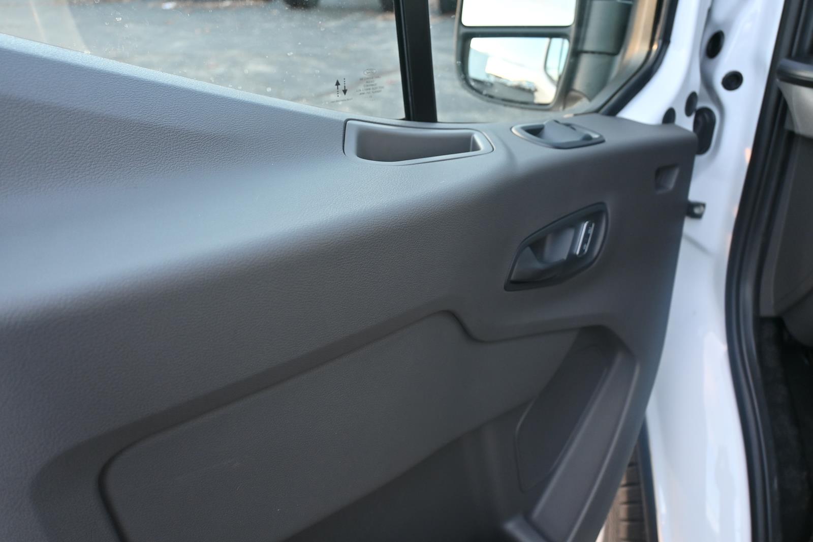 New 2026 Ford Transit 250 Medium Roof Empty Cargo Van - photo 5
