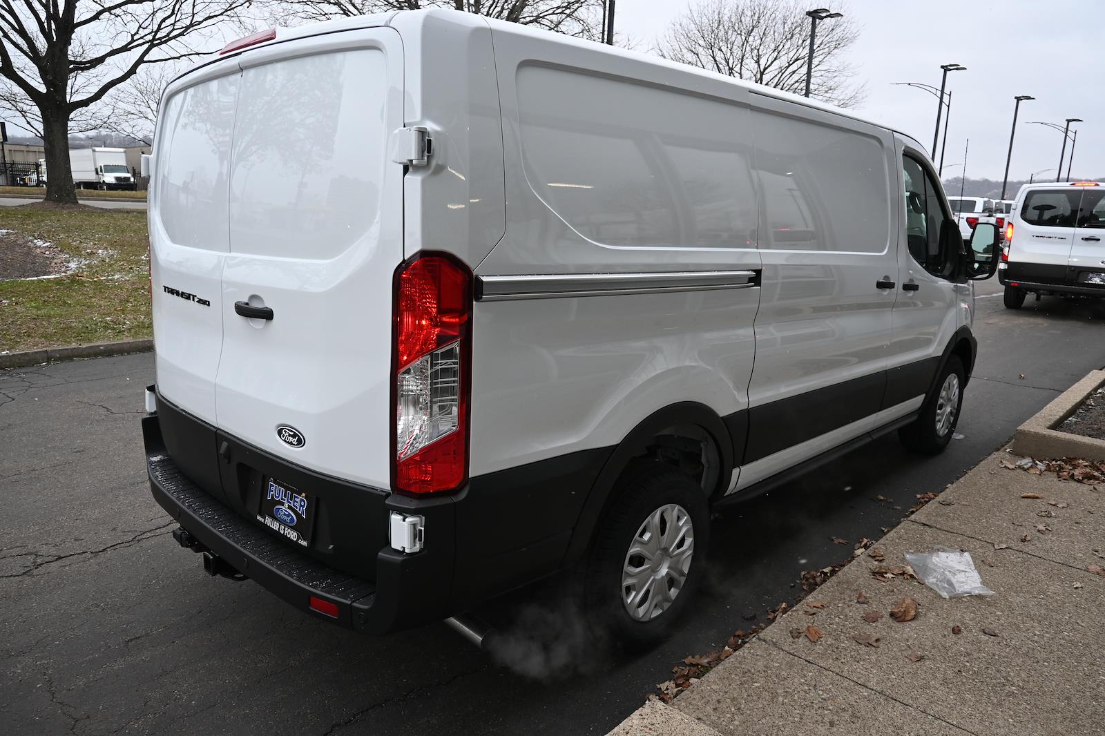 New 2026 Ford Transit 250 Low Roof Empty Cargo Van - photo 5